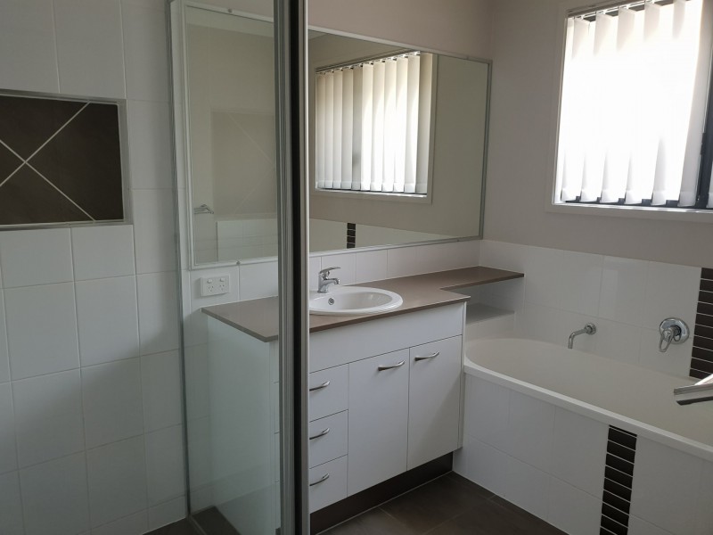 3 Premier Place, Narangba QLD 4504
