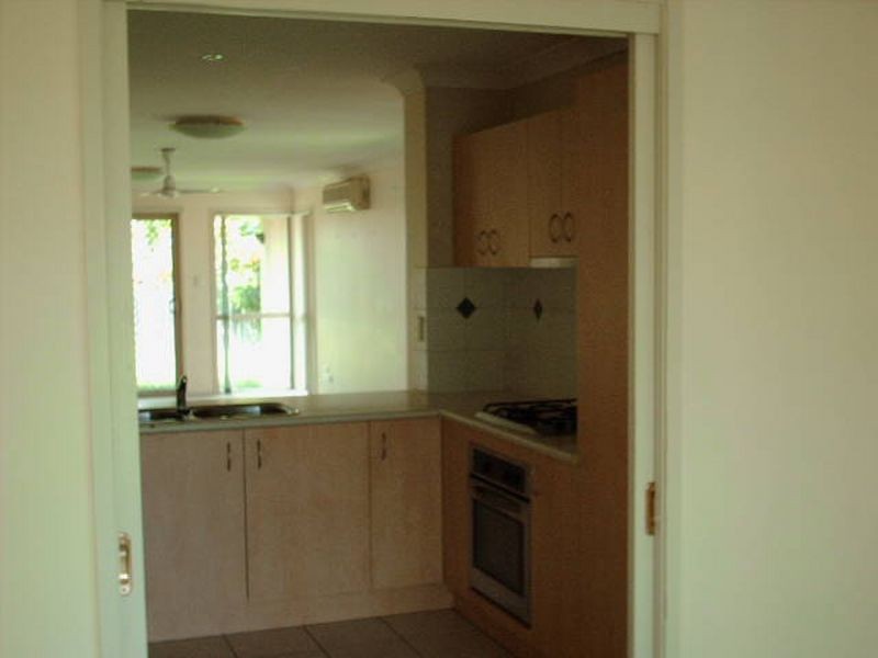 67 Southerden Drive, North Lakes QLD 4509