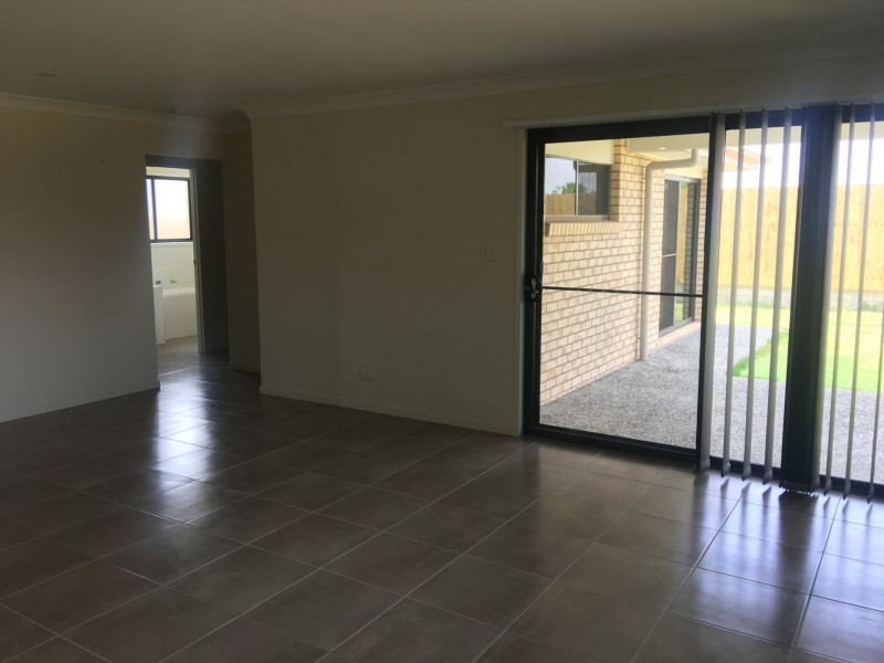 72 Meadowview Drive, Morayfield QLD 4506