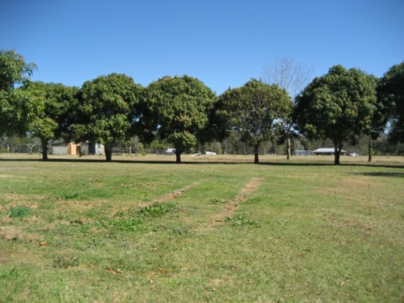 259 Oakey Flat Road, Morayfield QLD 4506