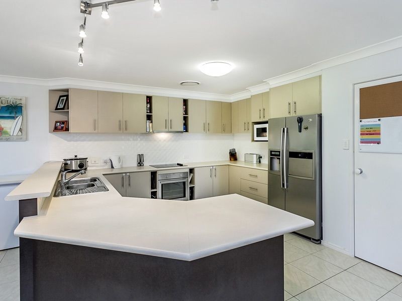 8 Crawford Street, Caboolture QLD 4510