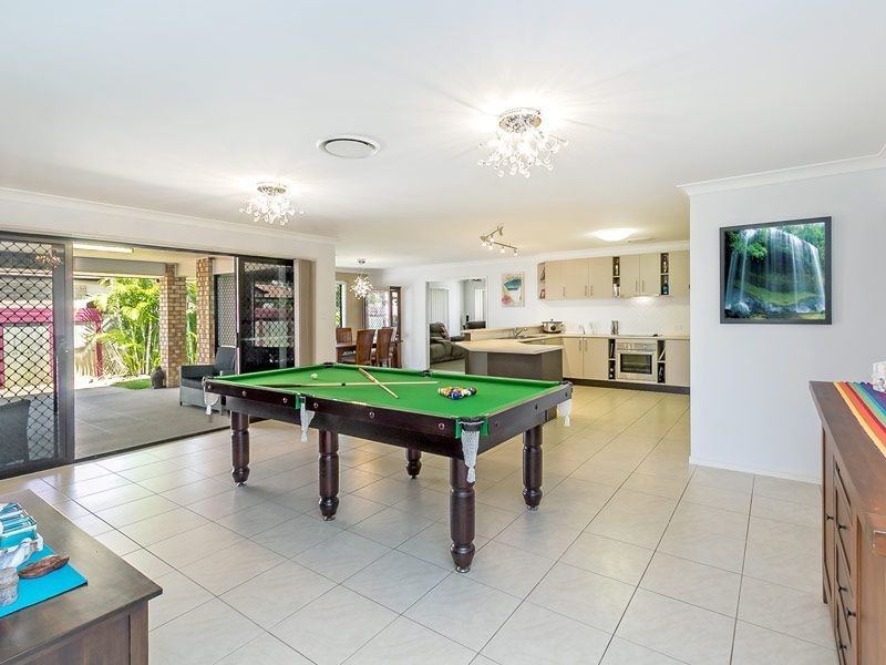 8 Crawford Street, Caboolture QLD 4510