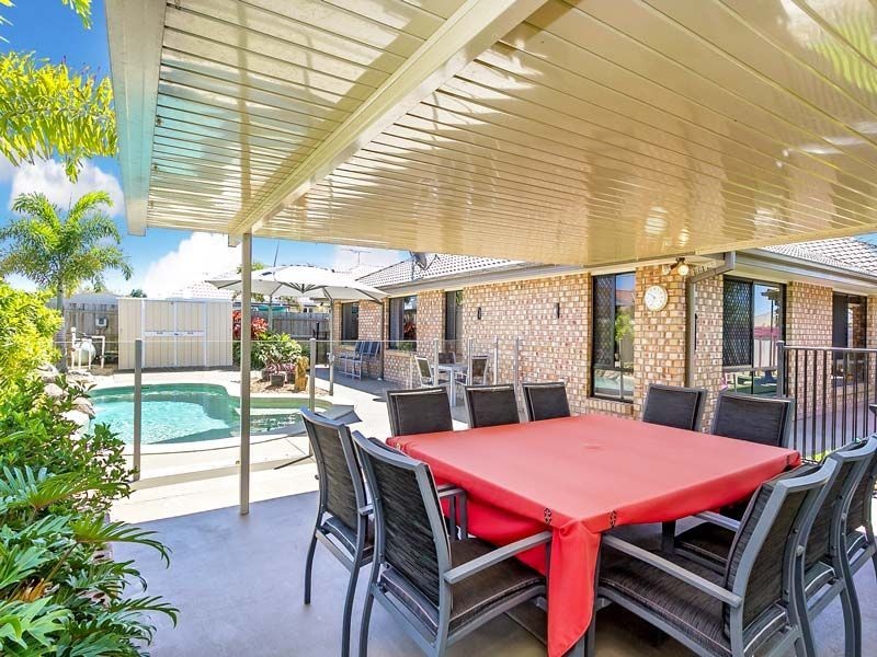 8 Crawford Street, Caboolture QLD 4510