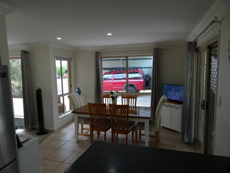 5 Levy Road, Elimbah QLD 4516