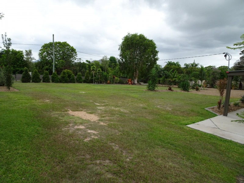 5 Levy Road, Elimbah QLD 4516