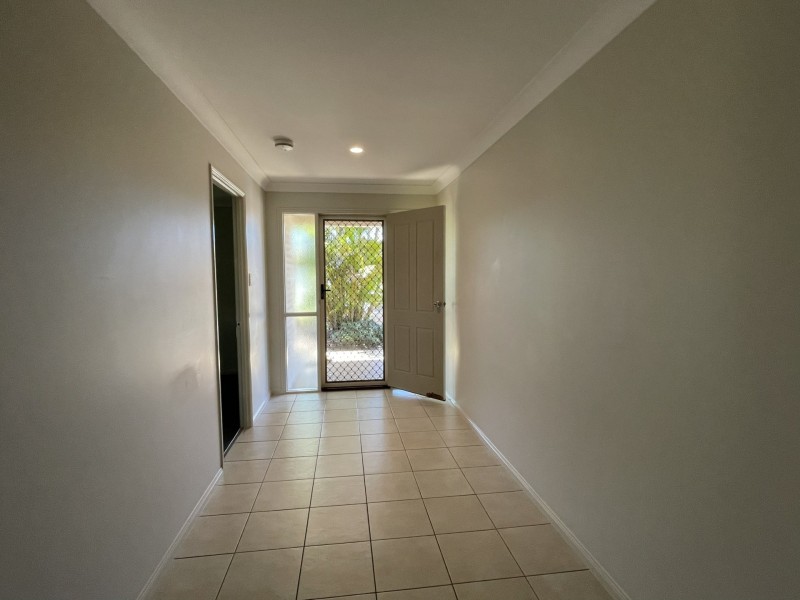 4 Mayes Circuit, Caboolture QLD 4510