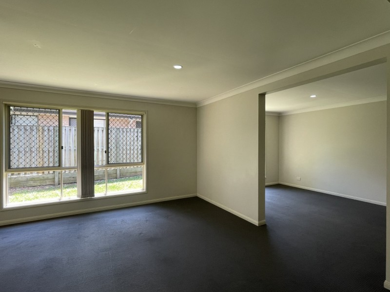 4 Mayes Circuit, Caboolture QLD 4510
