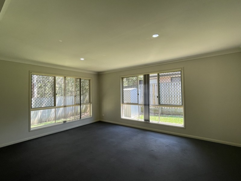4 Mayes Circuit, Caboolture QLD 4510