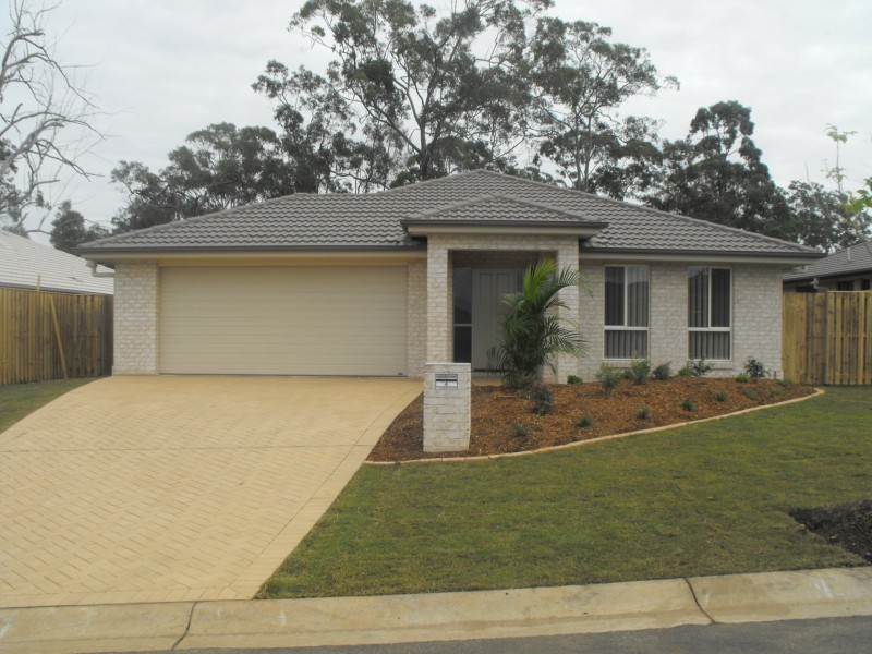 4 Mayes Circuit, Caboolture QLD 4510