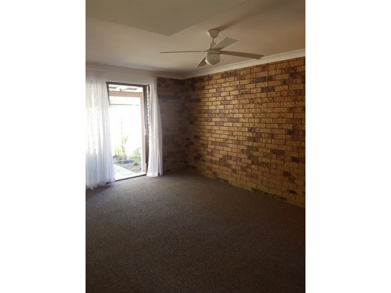 Unit 2/34 Mortimer Street, Caboolture QLD 4510