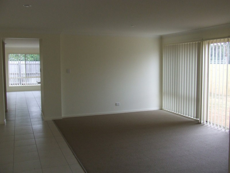 7 Fenton Court, Caboolture QLD 4510