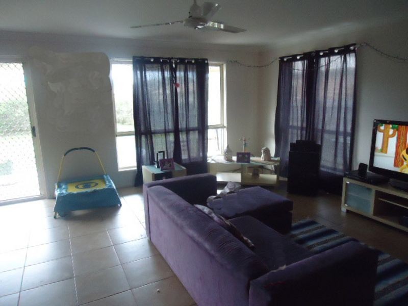 2/110 Del Rosso Road, Caboolture QLD 4510