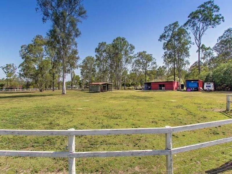 107 Pauls Road, Upper Caboolture QLD 4510