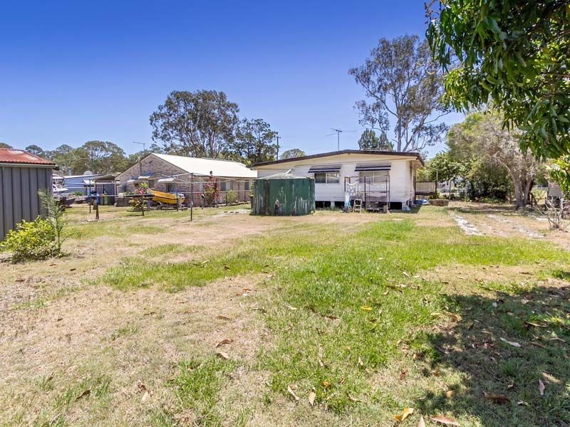 18 Elimbah Avenue, Toorbul QLD 4510