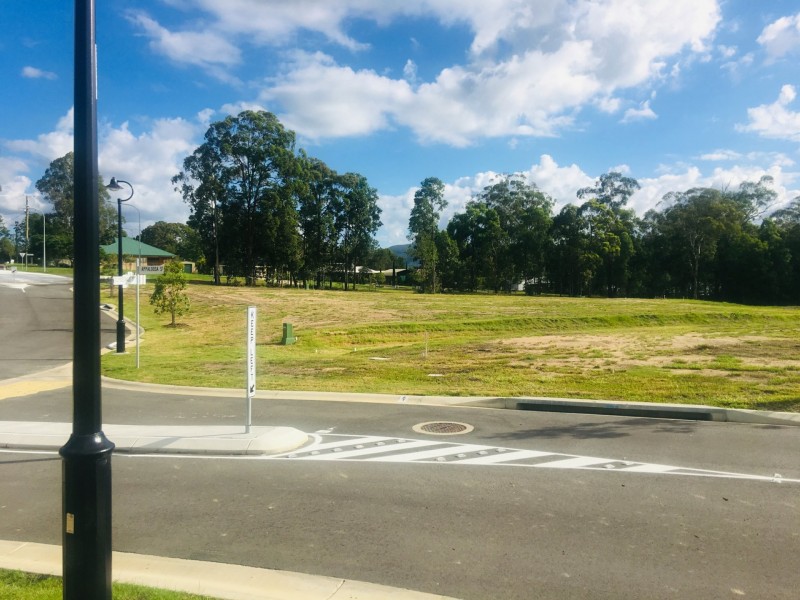 79-95 Windsor Street, Woodford QLD 4514