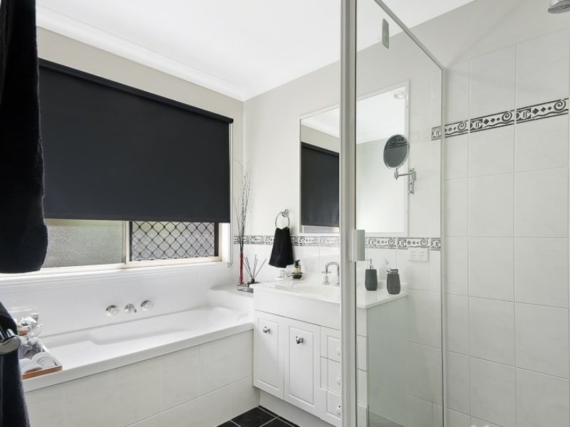 1 Hilton Court, Burpengary QLD 4505