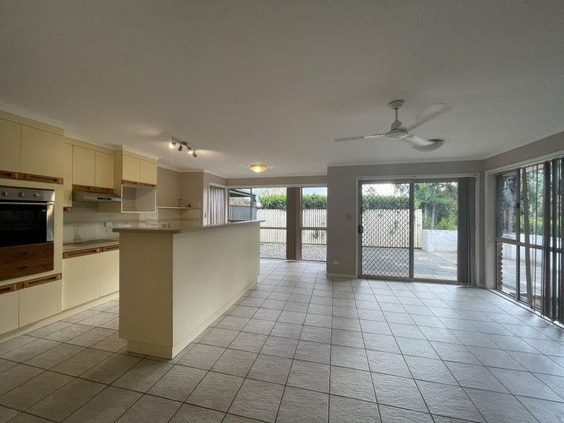 32 Firetail Court, Morayfield QLD 4506