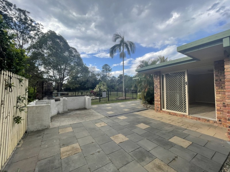 32 Firetail Court, Morayfield QLD 4506