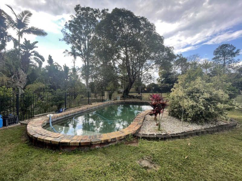 32 Firetail Court, Morayfield QLD 4506