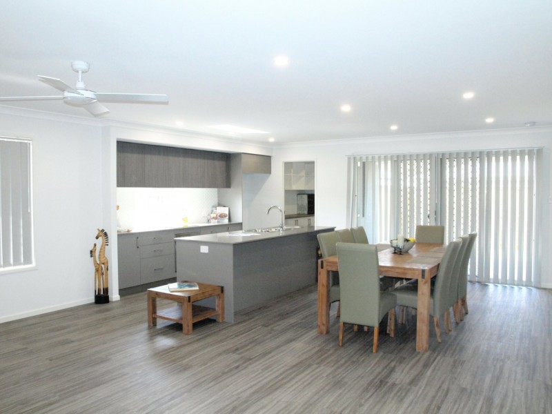 24 Woodvamp Court, Caboolture QLD 4510