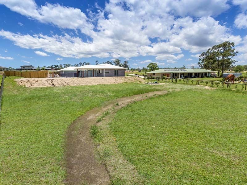 86 Sippel Drive, Woodford QLD 4514