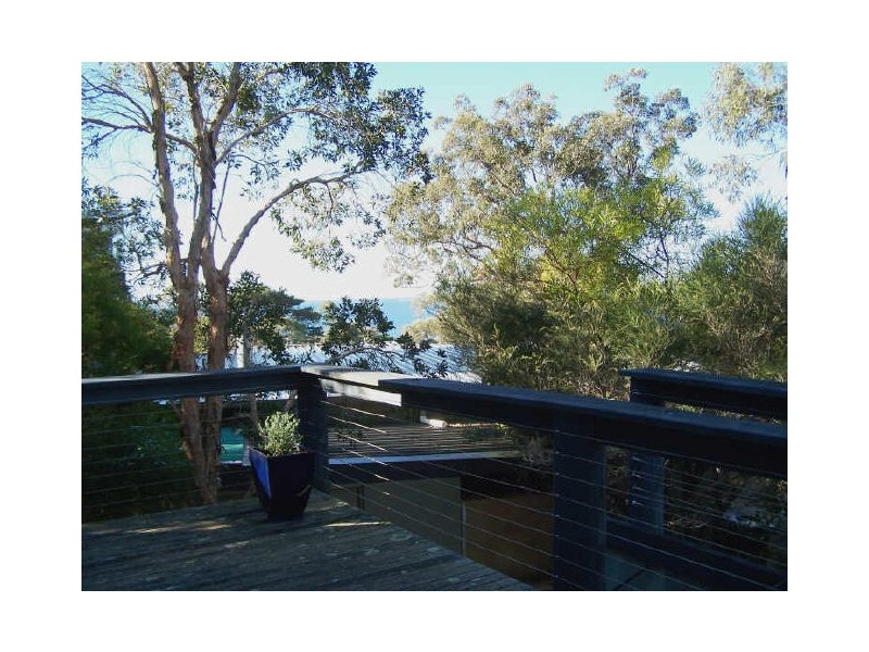 15 Saumarez Street, Vincentia NSW 2540