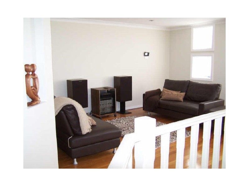 3 Lambs Crescent, Vincentia NSW 2540