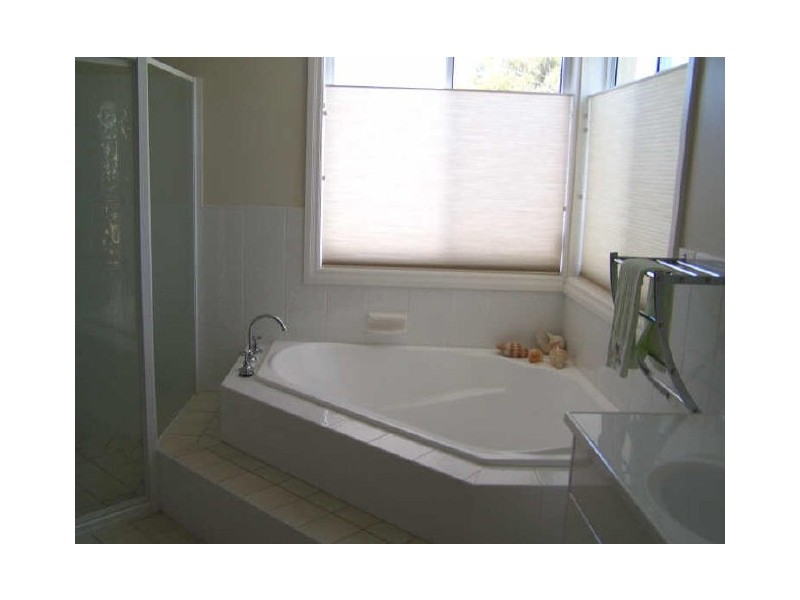 3 Lambs Crescent, Vincentia NSW 2540
