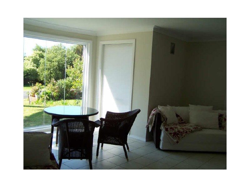 3 Lambs Crescent, Vincentia NSW 2540