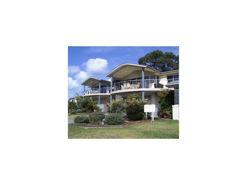 1 & 2/10 Holden Street, Vincentia NSW 2540