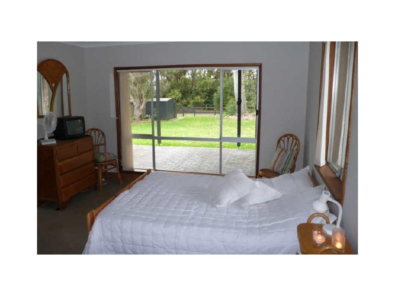 422 Elizabeth Drive, Vincentia NSW 2540