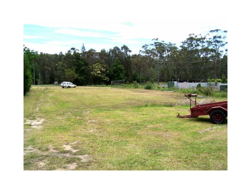 15 The Basin Road, St Georges Basin NSW 2540