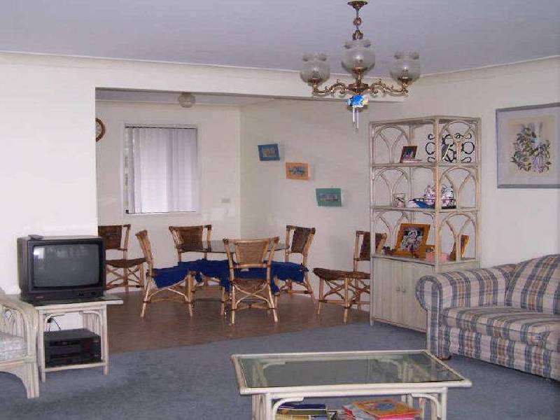 33 Lambs Crescent, Vincentia NSW 2540