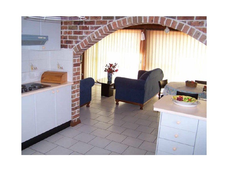 24 Excellent St, Vincentia NSW 2540