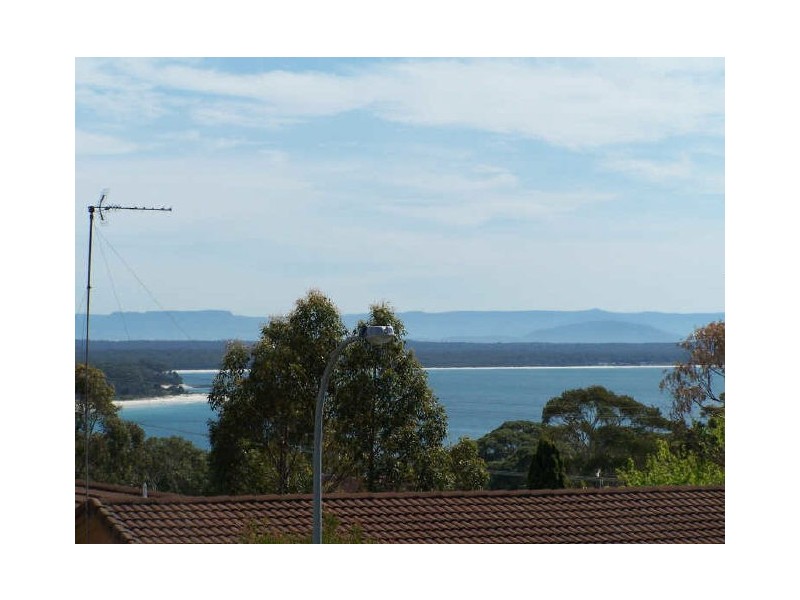 8 Diadem Ave, Vincentia NSW 2540