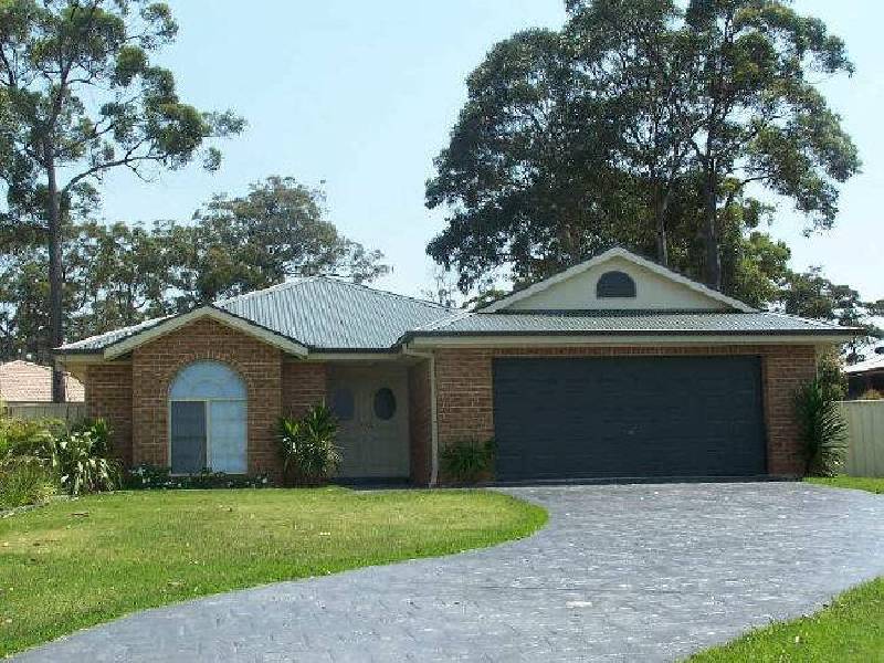 18 Keldie Close, St Georges Basin NSW 2540