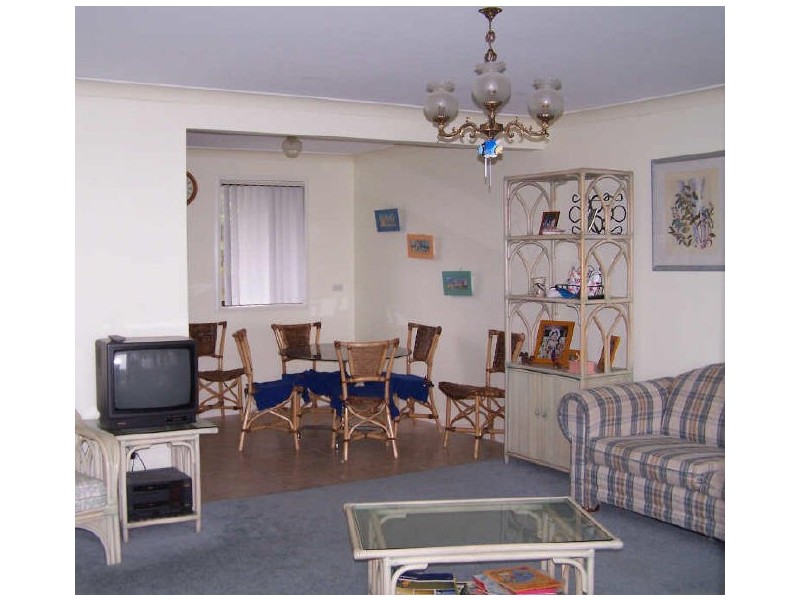 33 Lambs Crescent, Vincentia NSW 2540