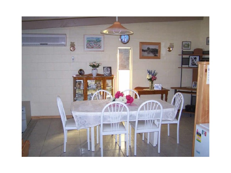 3 Bowen Street, Huskisson NSW 2540