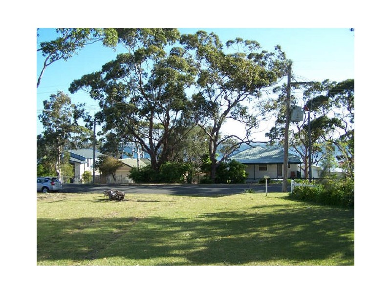 124 Naval Parade, Erowal Bay NSW 2540