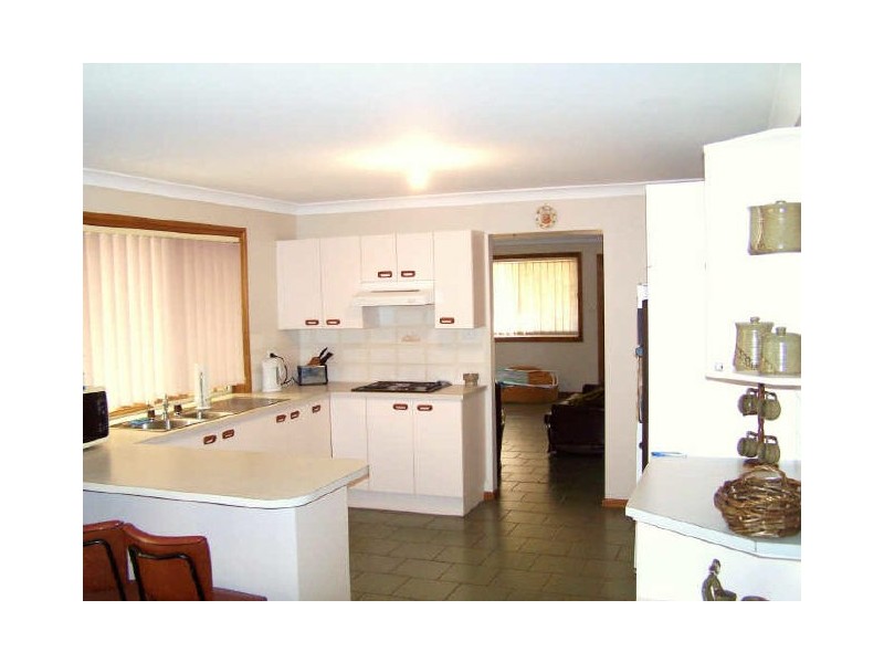 37 Duncan St, Vincentia NSW 2540