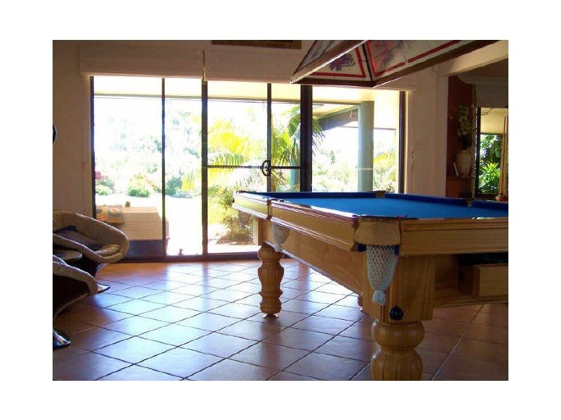 8 Raven Cl, Vincentia NSW 2540