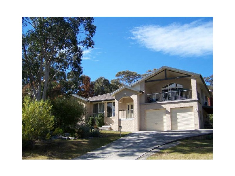 8 Grey Place, Vincentia NSW 2540