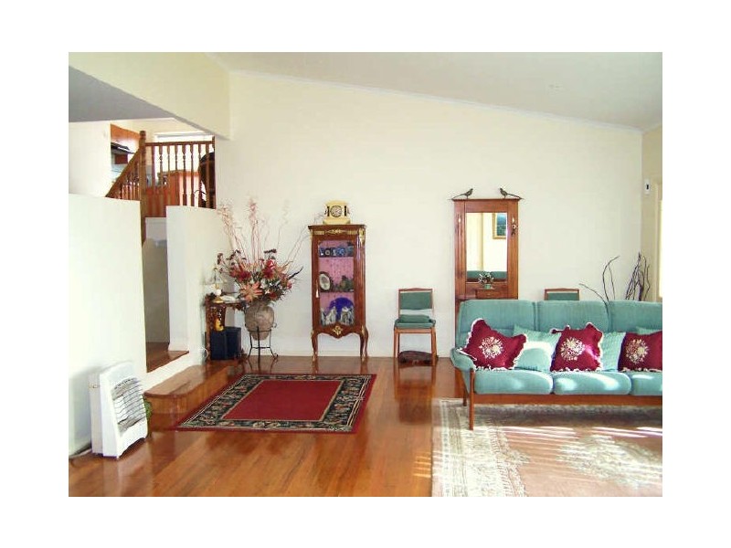 8 Grey Place, Vincentia NSW 2540