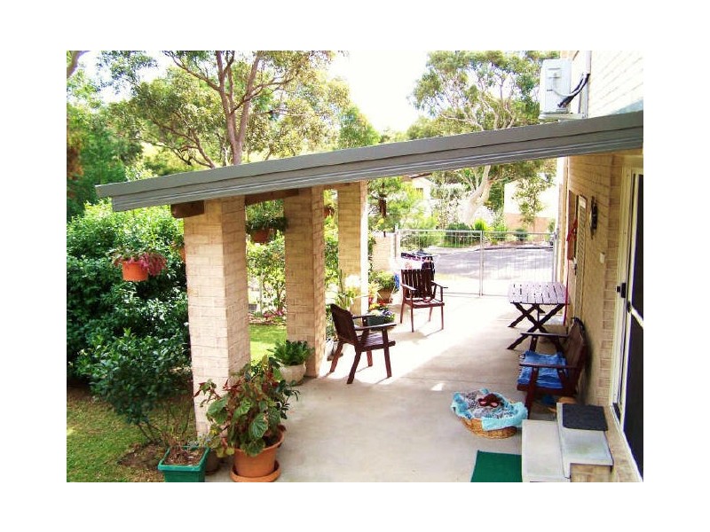 8 Grey Place, Vincentia NSW 2540