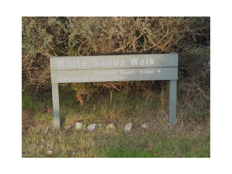 16 Lambs Crescent, Vincentia NSW 2540