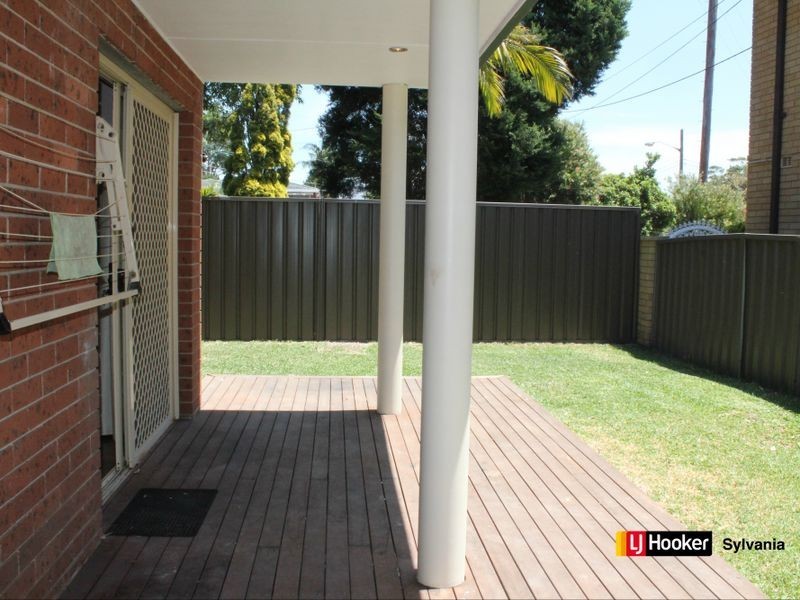 1/92 Port Hacking Road, Sylvania NSW 2224