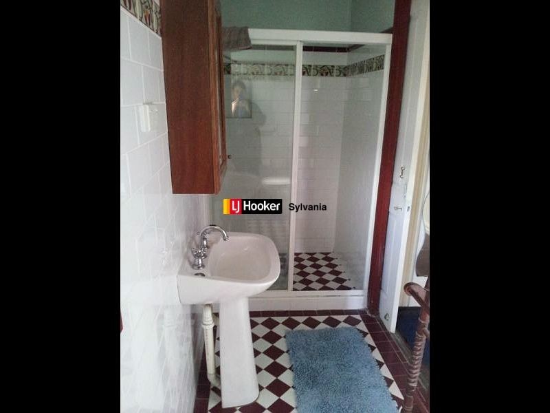 71 Johnstone Street, Peakhurst NSW 2210