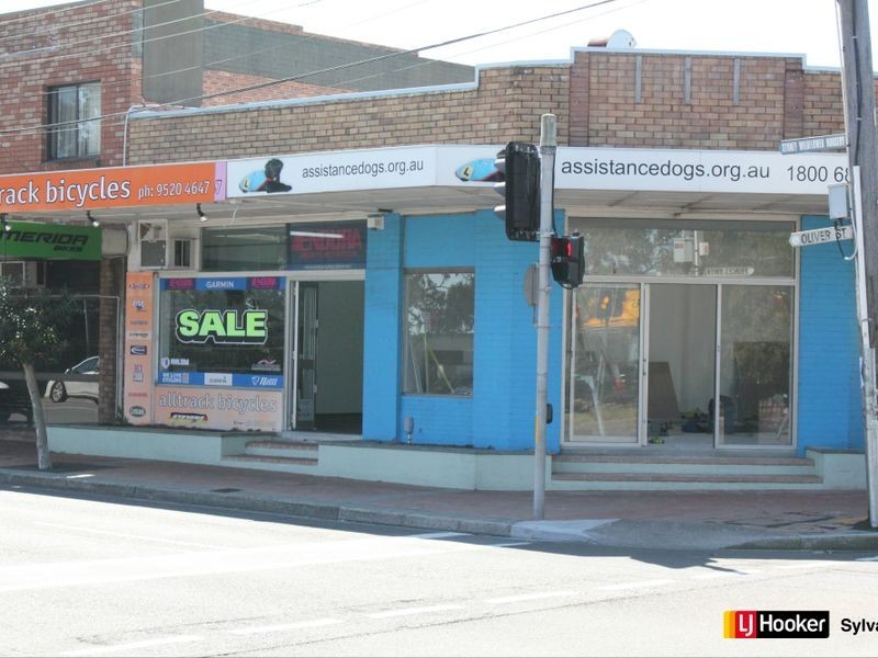 1 Oliver Street, Heathcote NSW 2233