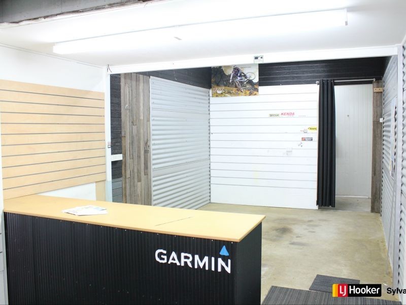 1 Oliver Street, Heathcote NSW 2233