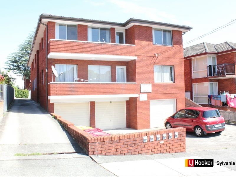 4/19 Willeroo Street, Lakemba NSW 2195
